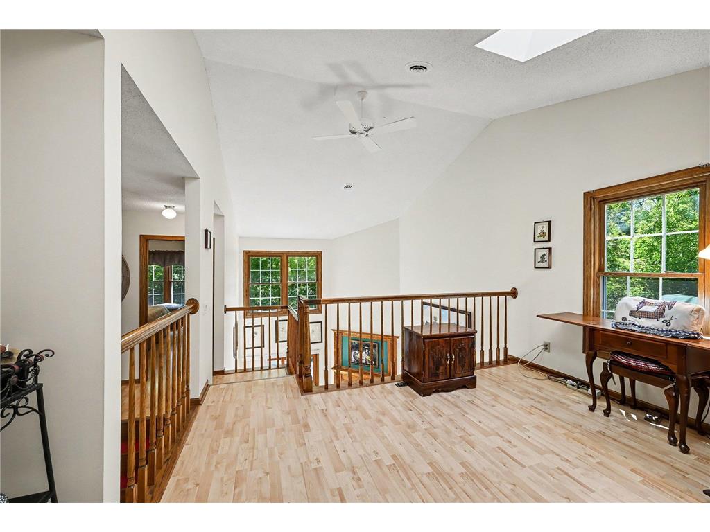 1644 Rose Hill Circle Lauderdale MN 55108 7070686 image16