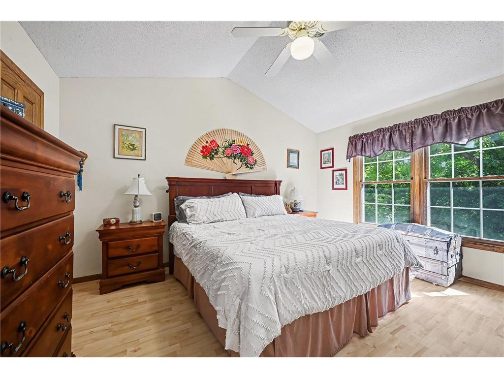 1644 Rose Hill Circle Lauderdale MN 55108 7070686 image18