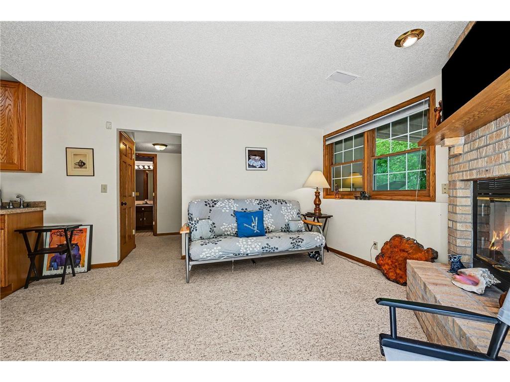1644 Rose Hill Circle Lauderdale MN 55108 7070686 image24