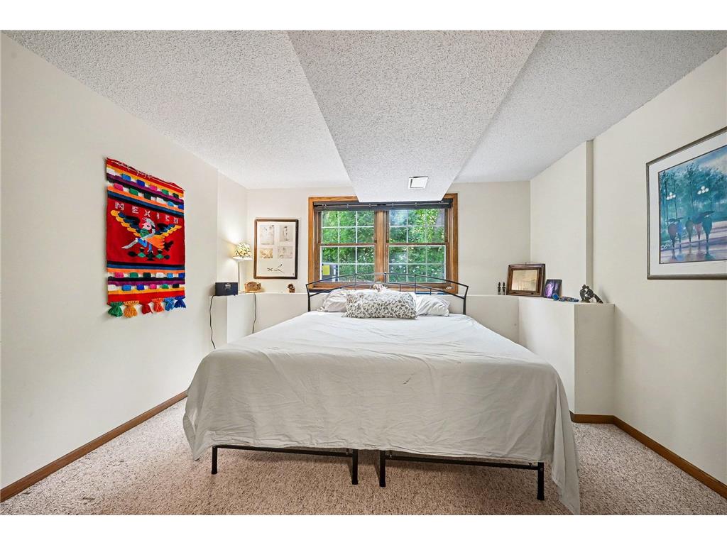 1644 Rose Hill Circle Lauderdale MN 55108 7070686 image27