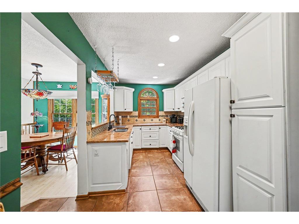 1644 Rose Hill Circle Lauderdale MN 55108 7070686 image8