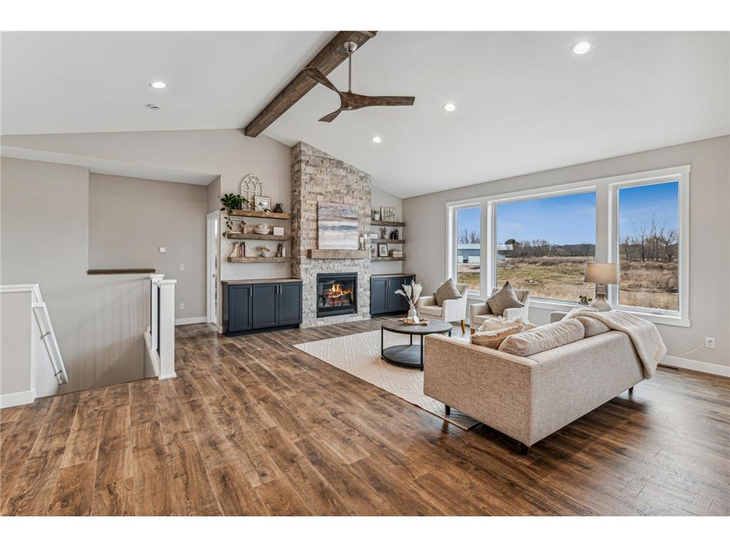 1644 Squirrel Way New Richmond WI 54017 6658391 image1