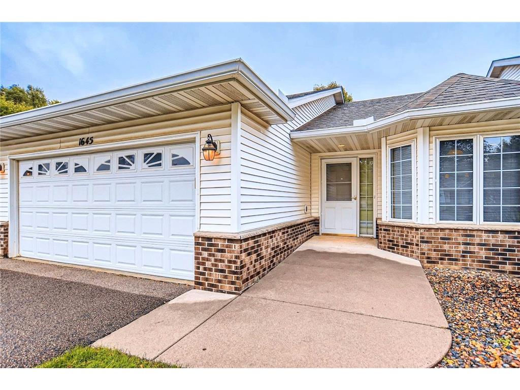 1645 Cohansey Street Saint Paul MN 55117 6442209 image1