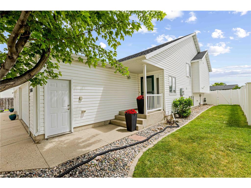 1646 19th Avenue E West Fargo ND 58078 7088928 image3