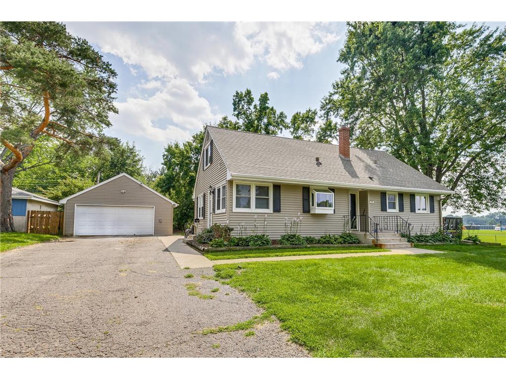 1646 Burke Avenue E Maplewood MN 55109 6772624 image1