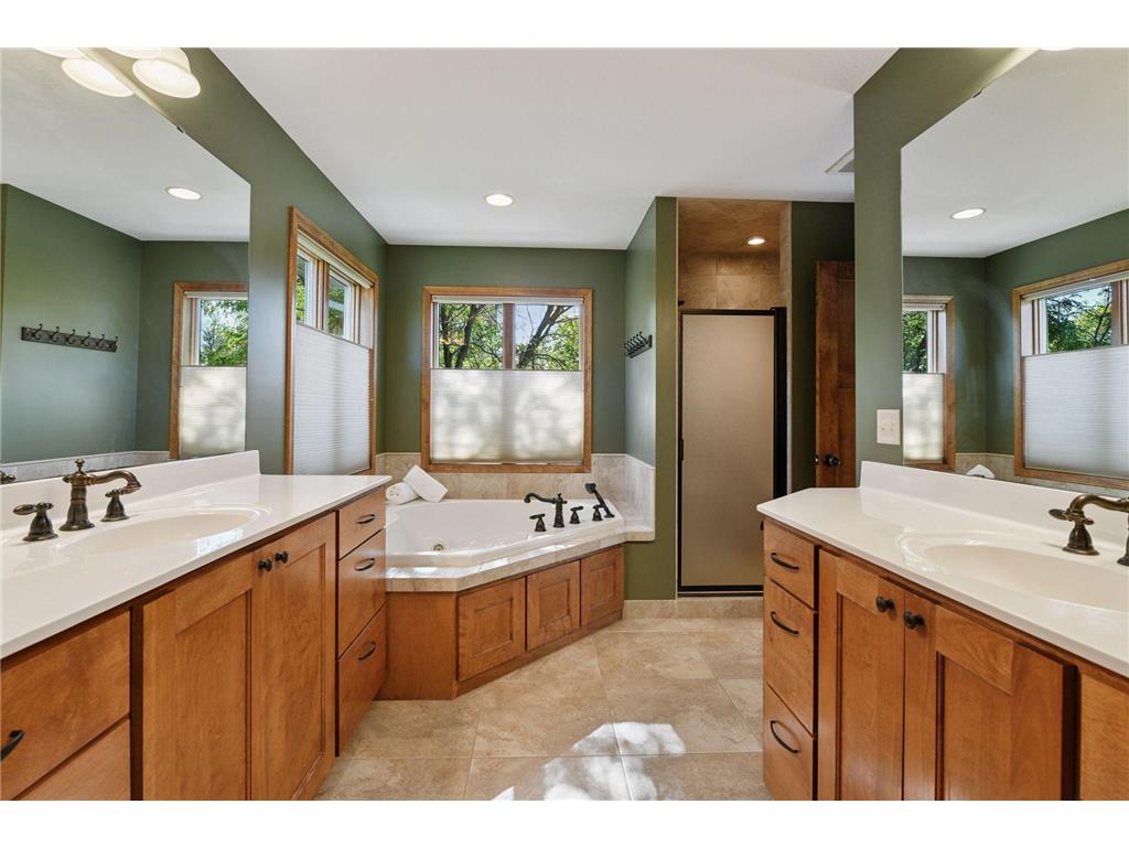 1646 Isabella Parkway Chaska MN 55318 7009486 image20