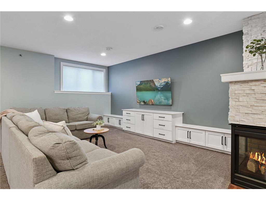 1646 Isabella Parkway Chaska MN 55318 7009486 image32