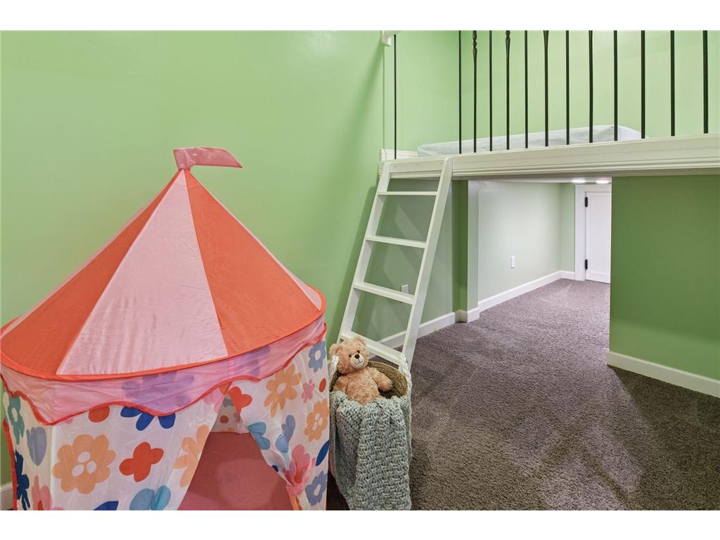 1646 Isabella Parkway Chaska MN 55318 7009486 image36