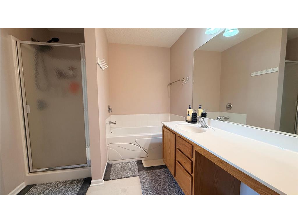 1646 Liberty Circle Shakopee MN 55379 7066217 image12
