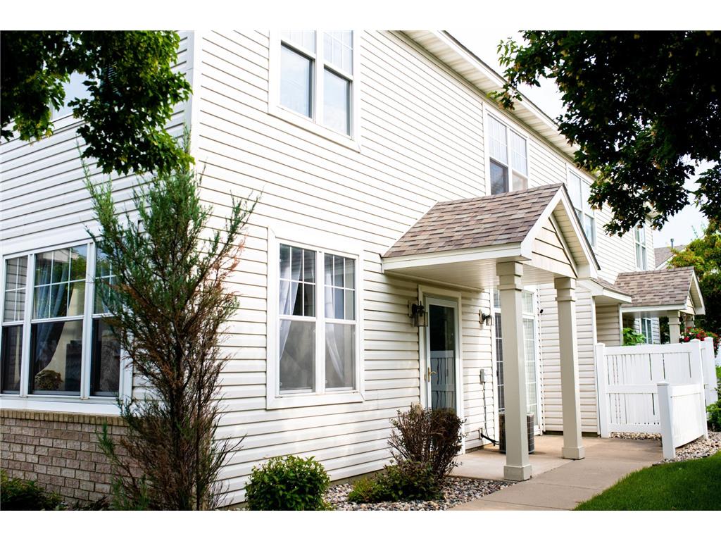 1646 Liberty Circle Shakopee MN 55379 7066217 image2