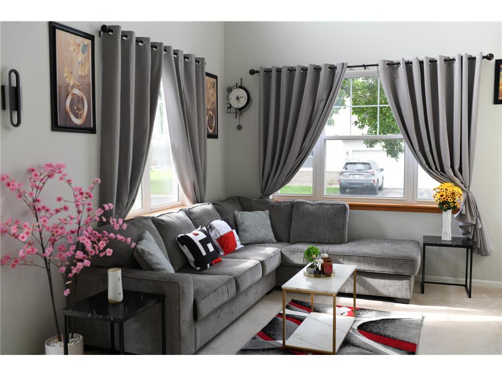 1646 Liberty Circle Shakopee MN 55379 7066217 image3