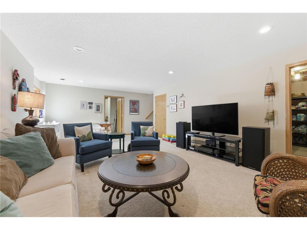 1646 Mayfield Heights Road Mendota Heights MN 55118 7073749 image36