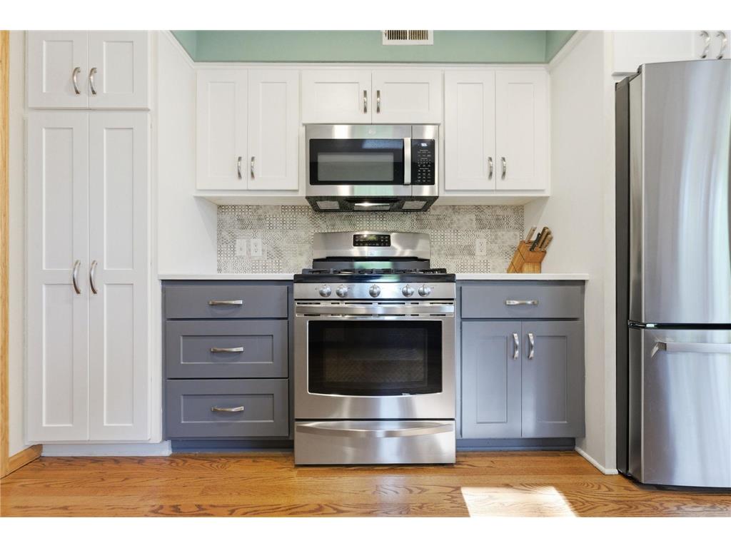 1646 Mayfield Heights Road Mendota Heights MN 55118 7073749 image4