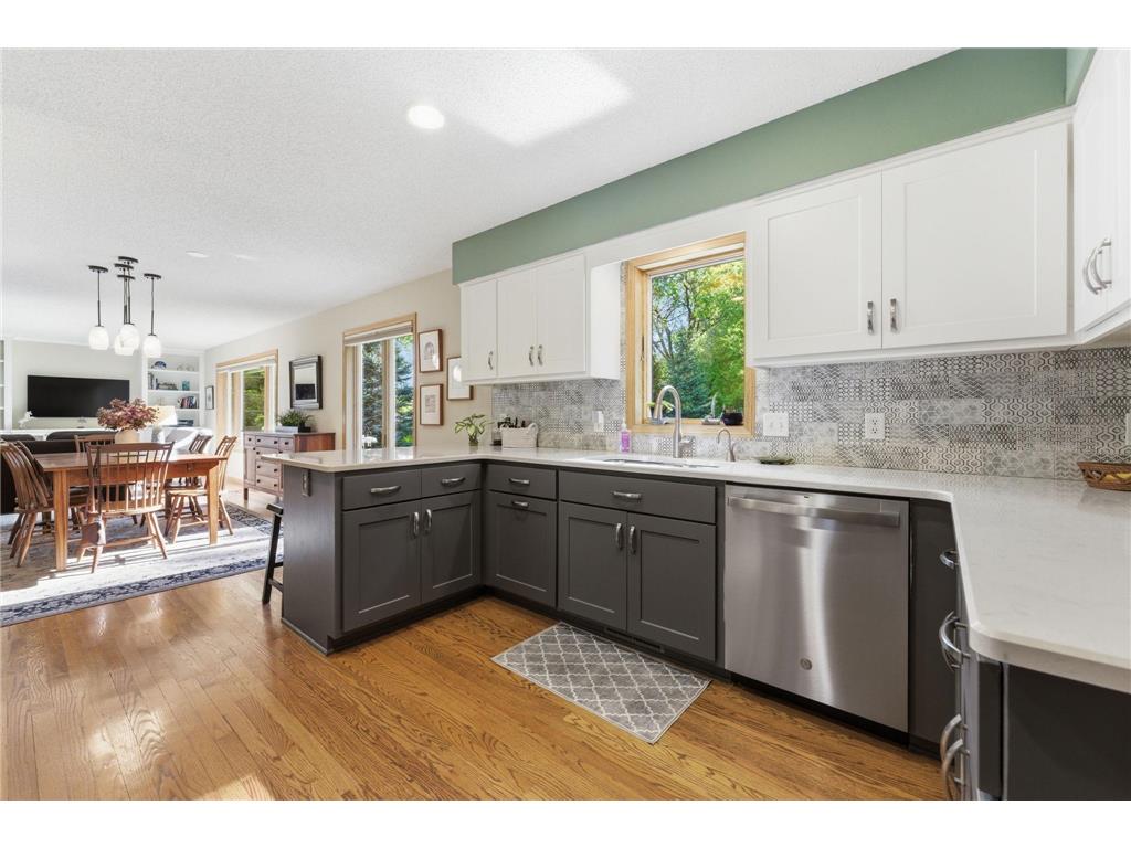 1646 Mayfield Heights Road Mendota Heights MN 55118 7073749 image5