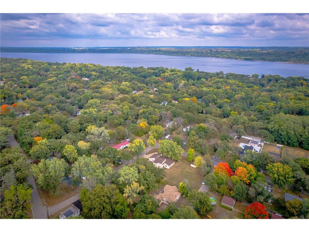 16466 22nd Street S, Saint Mary's Point, MN, 55043 MLS 6502050 Edina Realty