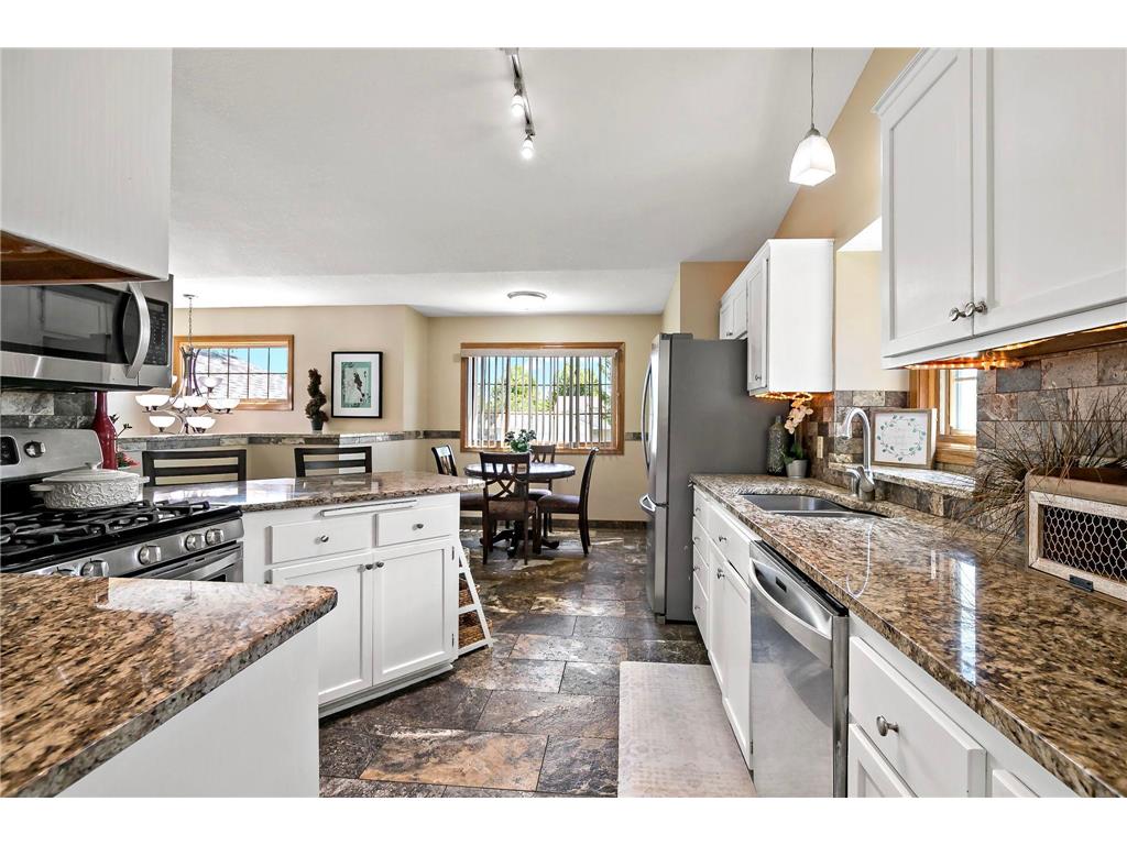 16467 Godson Drive Lakeville MN 55044 7079183 image4
