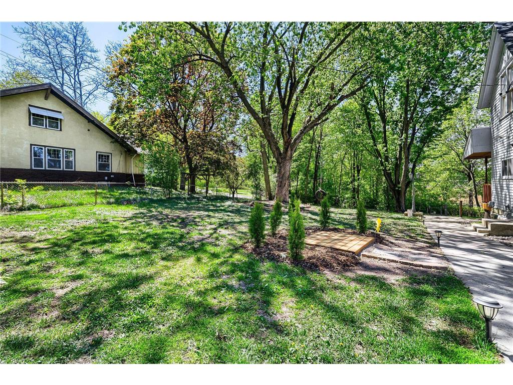 1647 Ames Avenue Saint Paul MN 55106 7076510 image25