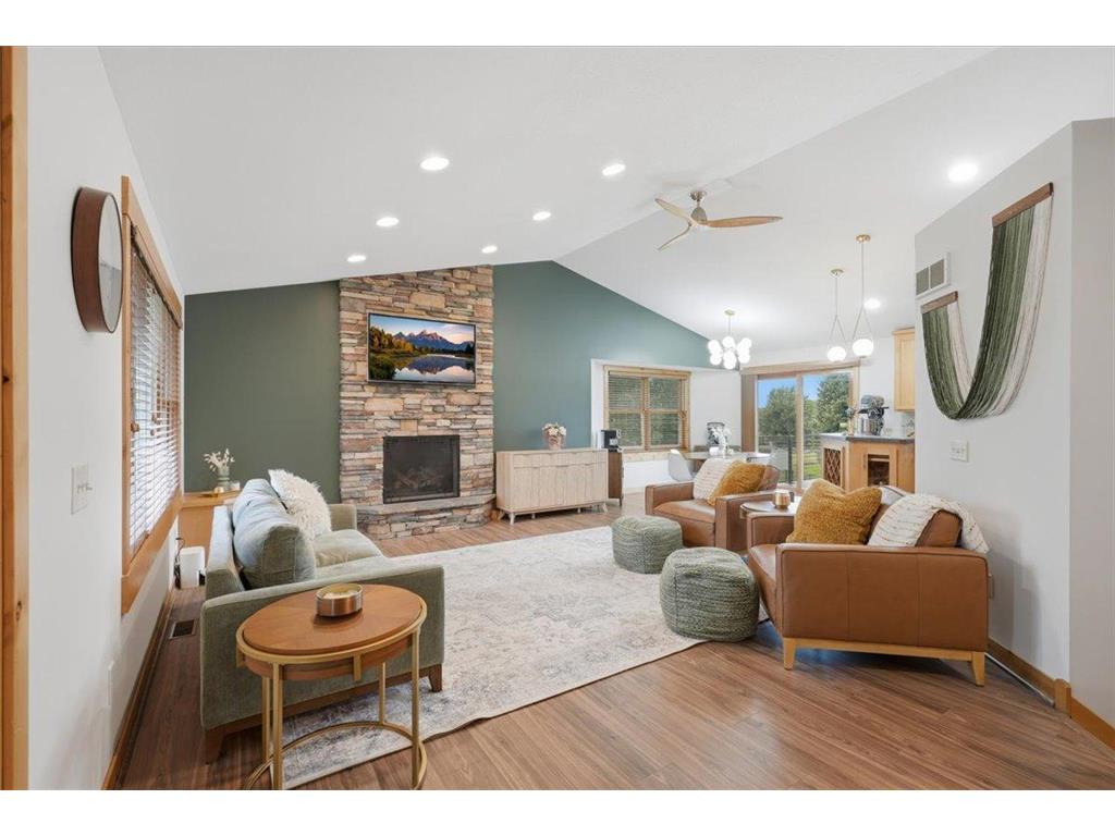 1647 Valley Quail Drive River Falls WI 54022 6743855 image1