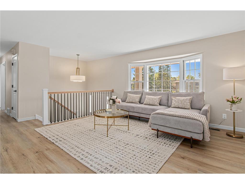 16472 Gladiola Avenue W Lakeville MN 55068 7078433 image2