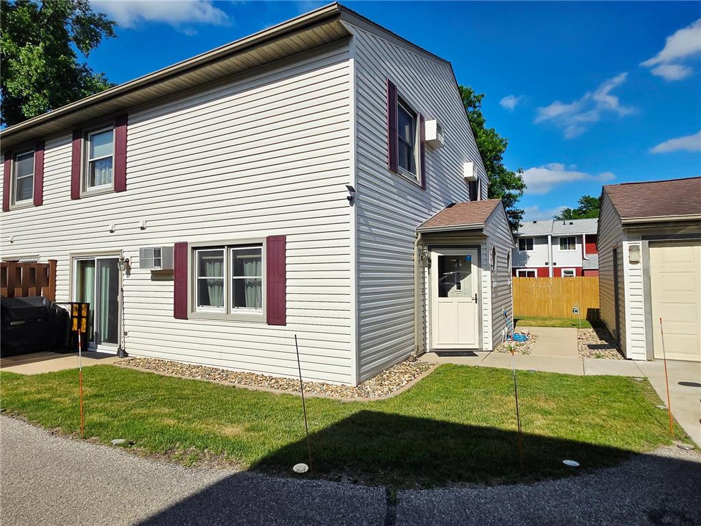 1648 8 1/2 Street SE Rochester MN 55904 7090304 image1