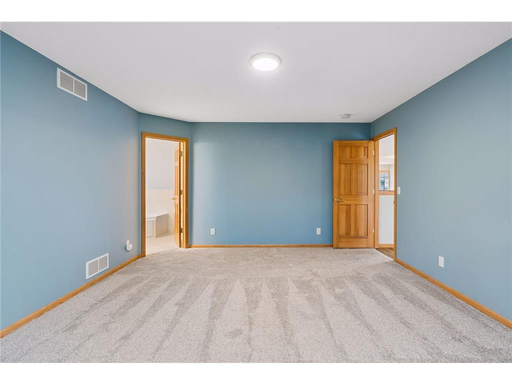 1648 Cohansey Street Saint Paul MN 55117 7027502 image24