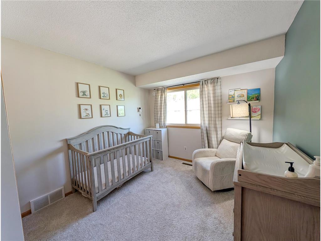 1648 Hickory Lane Eagan MN 55122 7070437 image16