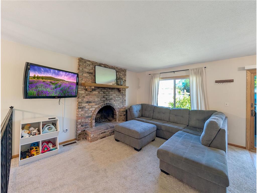 1648 Hickory Lane Eagan MN 55122 7070437 image2
