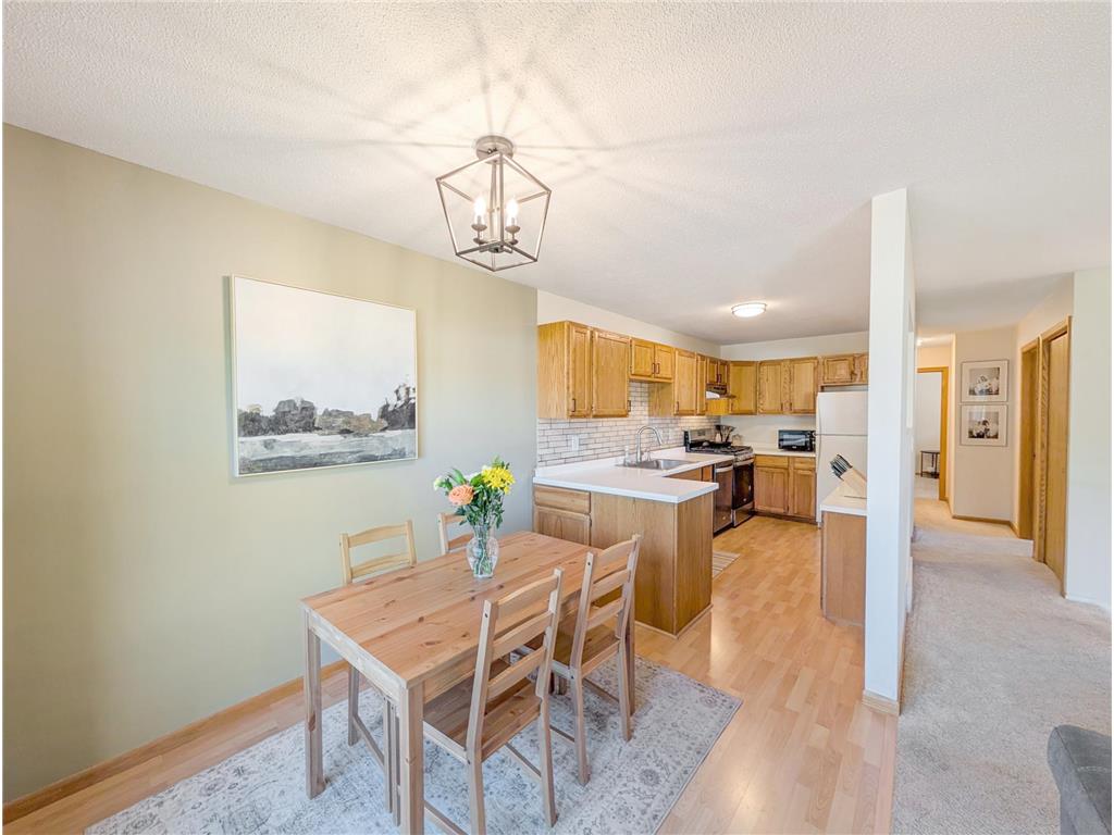 1648 Hickory Lane Eagan MN 55122 7070437 image3