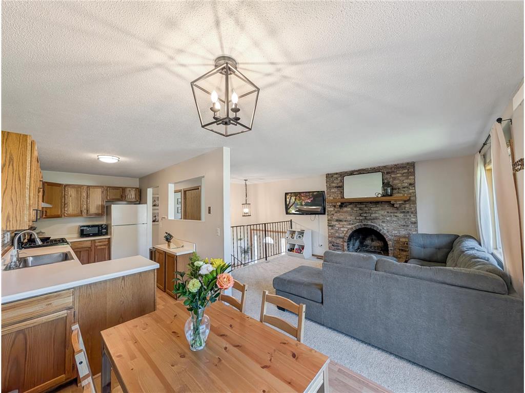 1648 Hickory Lane Eagan MN 55122 7070437 image4