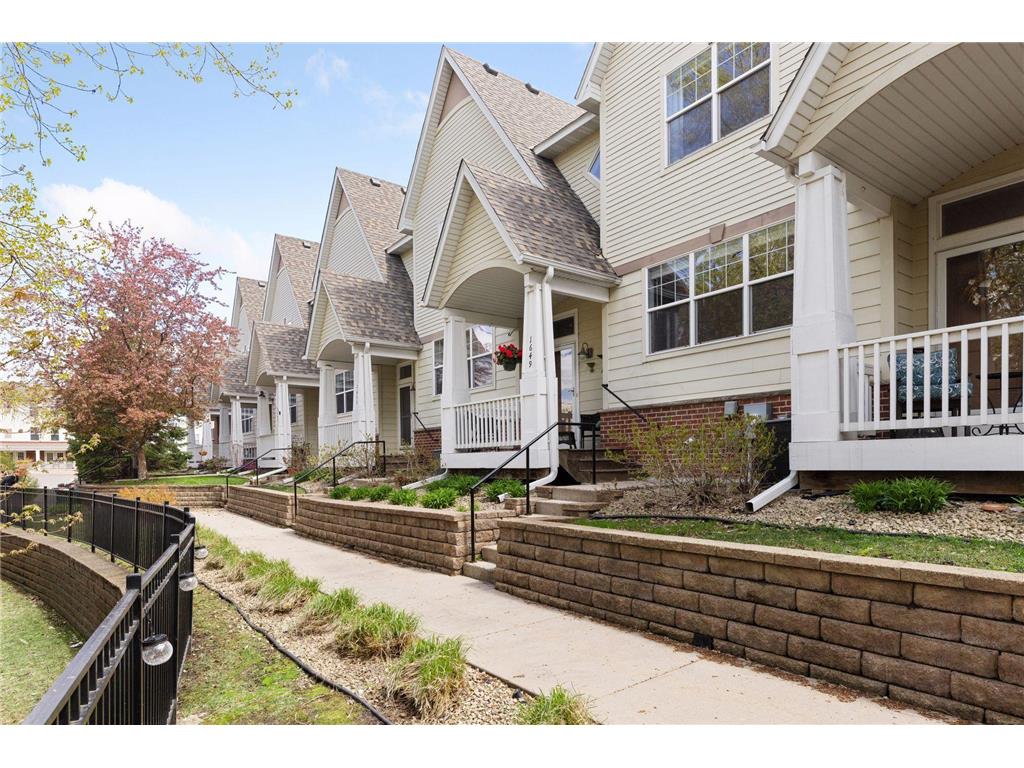 1649 Arona Street #6 Falcon Heights MN 55108 7063905 image1