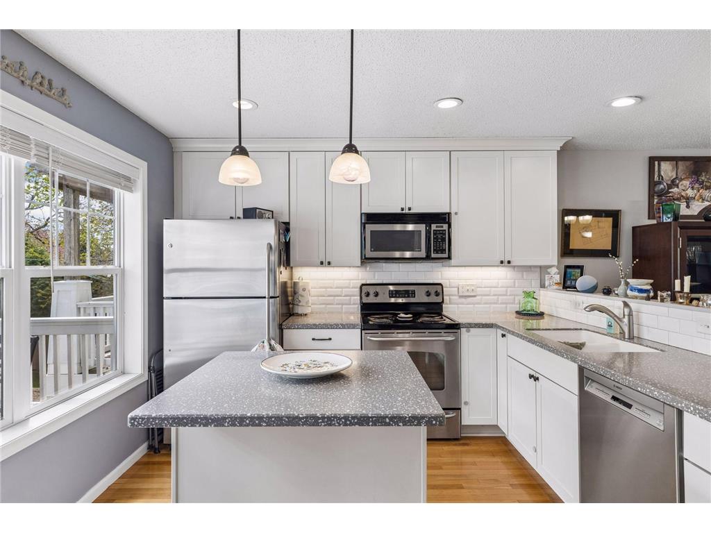 1649 Arona Street #6 Falcon Heights MN 55108 7063905 image16