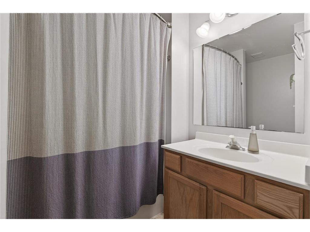 1649 Hamilton Lane Shakopee MN 55379 7087761 image16