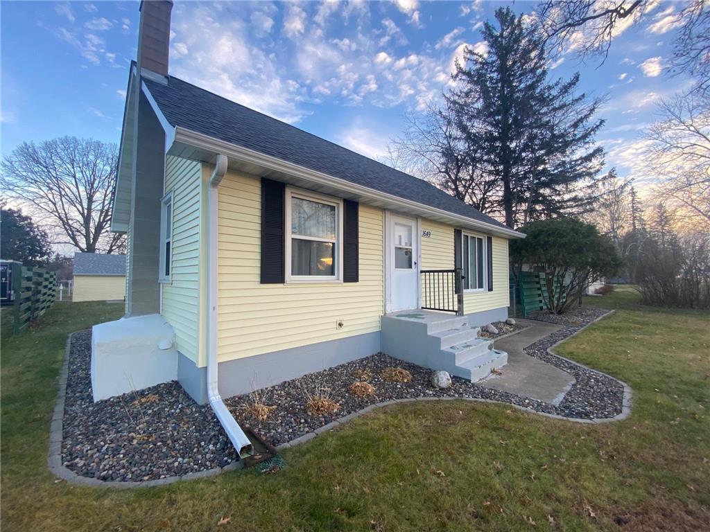 1649 S 6th Street Brainerd MN 56401 7010110 image1