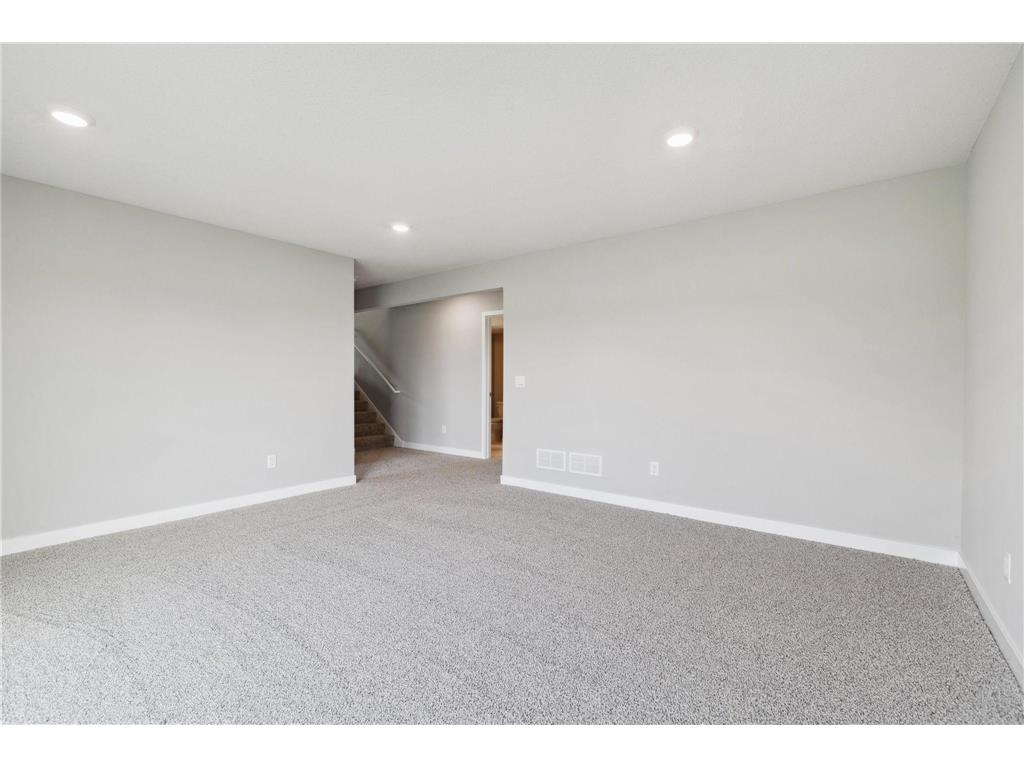 1649 Shasta Drive Shakopee MN 55379 7075725 image14