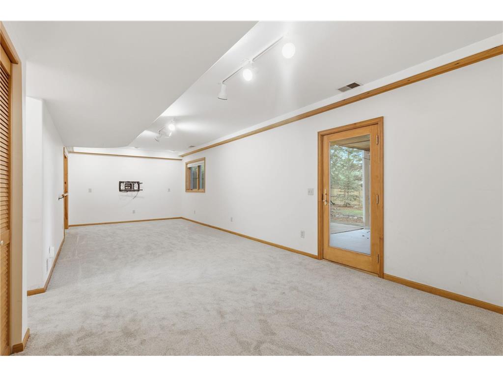 16491 Hutchinson Drive Lakeville MN 55044 7070014 image32