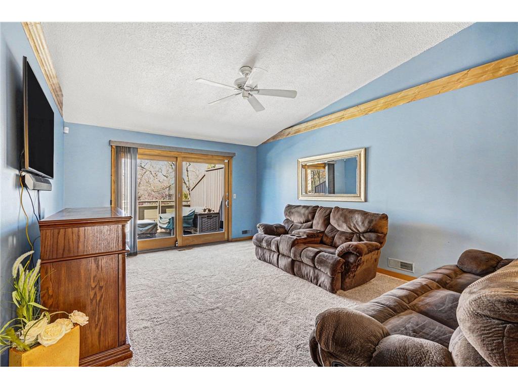 165 Birnamwood Drive Burnsville MN 55337 7009376 image12