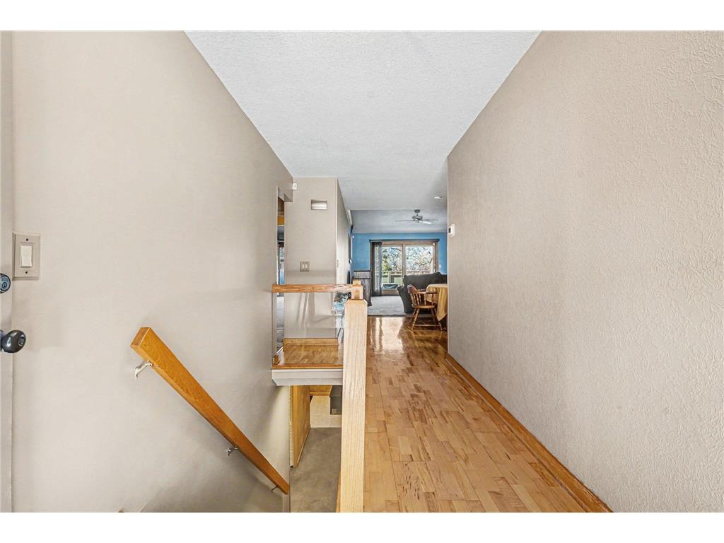 165 Birnamwood Drive Burnsville MN 55337 7009376 image16
