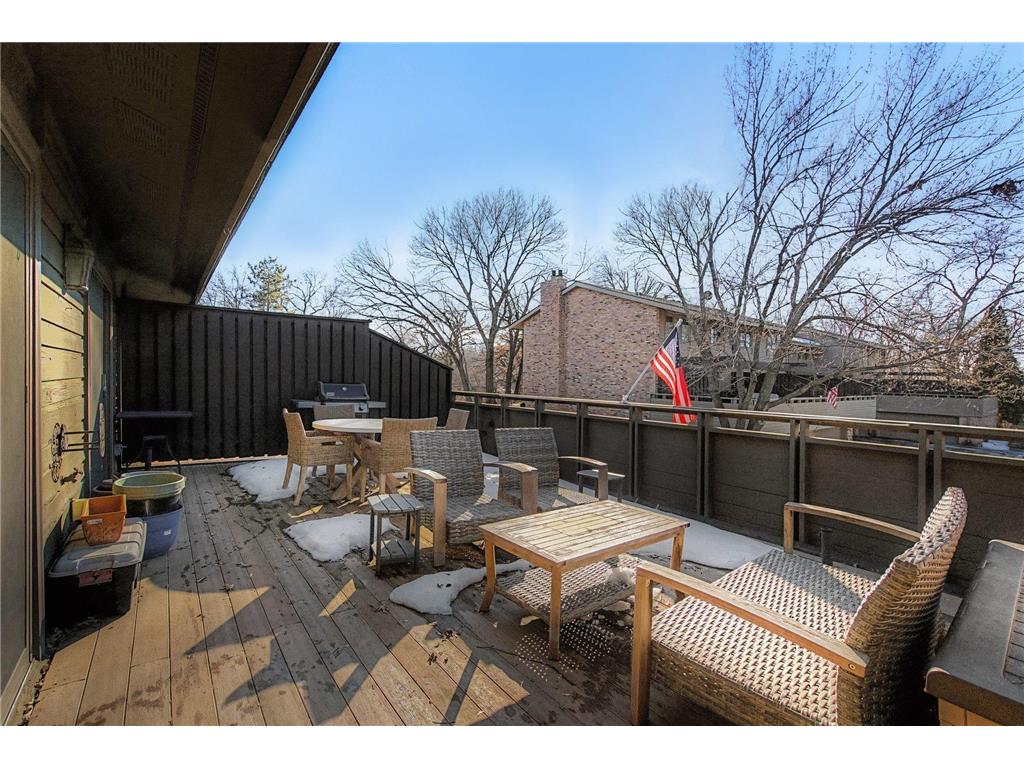 165 Birnamwood Drive Burnsville MN 55337 7009376 image28