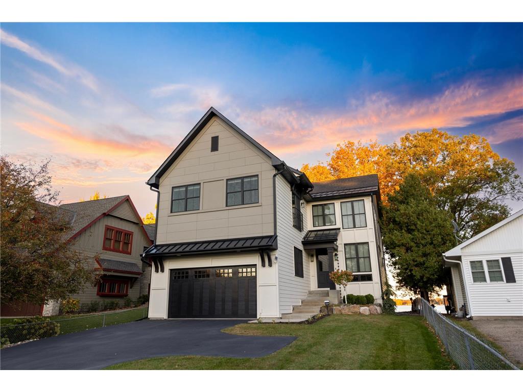 165 Mound Avenue Excelsior MN 55331 - Lake Minnetonka 6823642 image1
