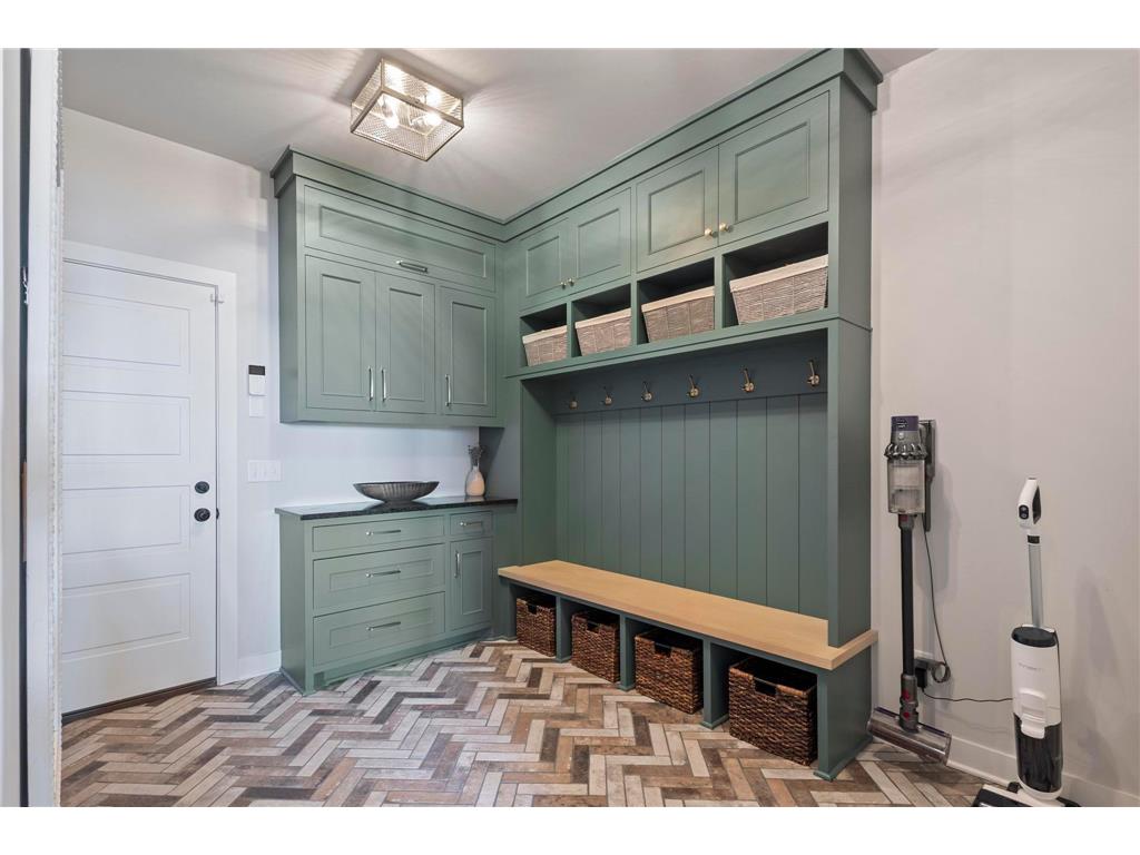 165 Mound Avenue Excelsior MN 55331 - Lake Minnetonka 7047058 image17