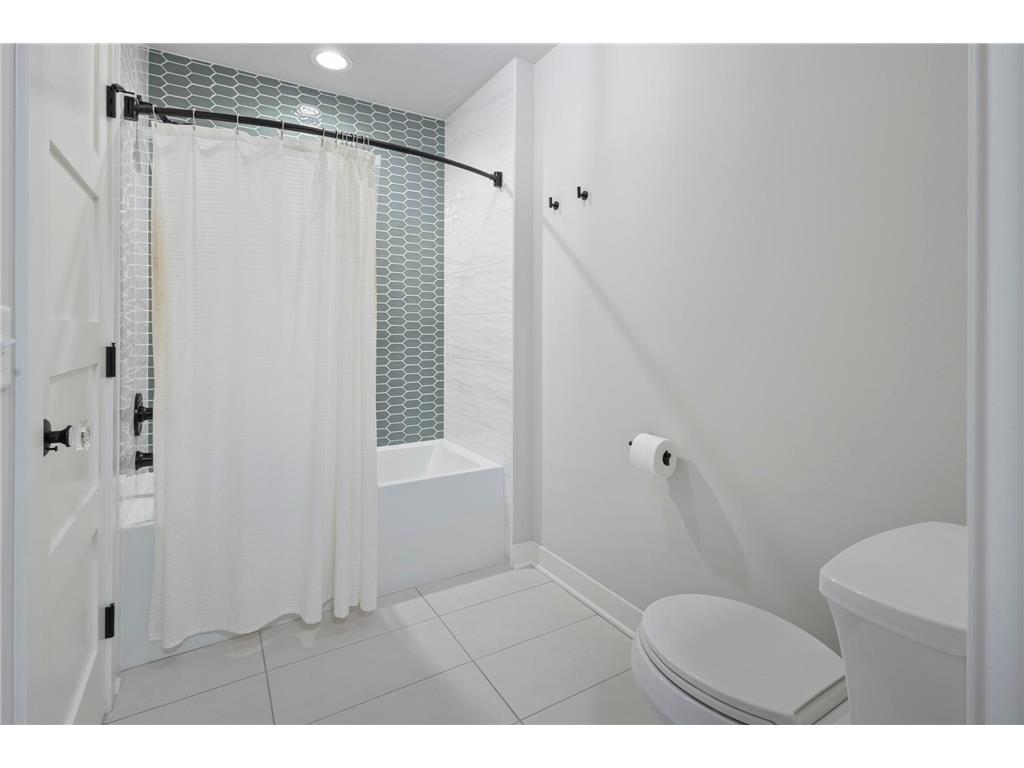 165 Mound Avenue Excelsior MN 55331 - Lake Minnetonka 7047058 image33