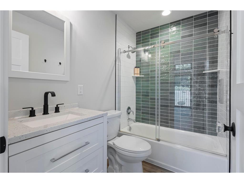 165 Mound Avenue Excelsior MN 55331 - Lake Minnetonka 7047058 image40