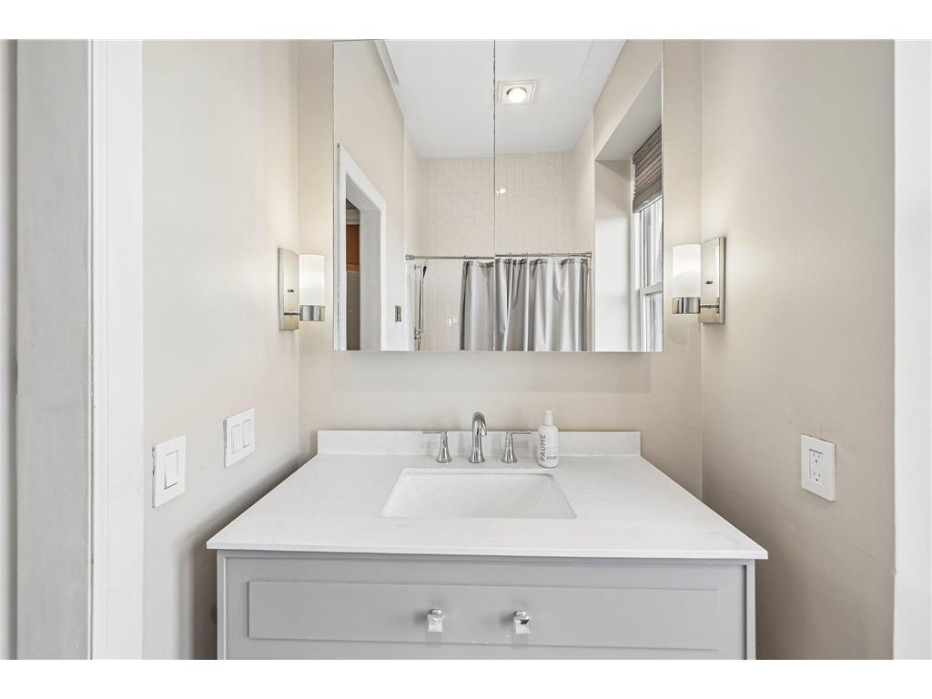165 Western Avenue N #404 Saint Paul MN 55102 7093256 image21