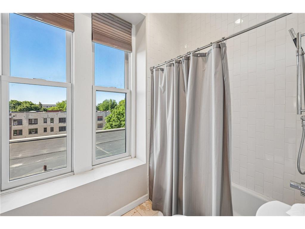 165 Western Avenue N #404 Saint Paul MN 55102 7093256 image22