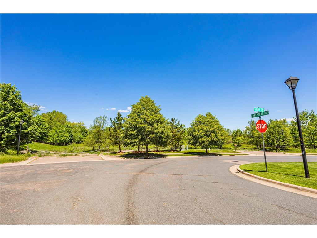 1650/1654 Hunt Drive Eagan MN 55122 6204793 image1