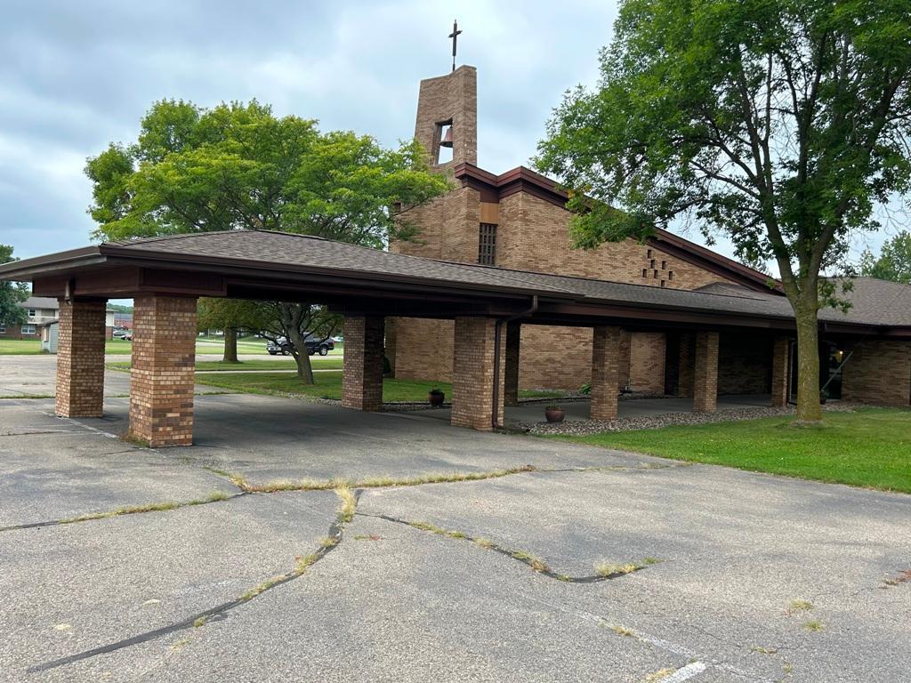 1650 8th Avenue Baldwin WI 54002 6423501 image1