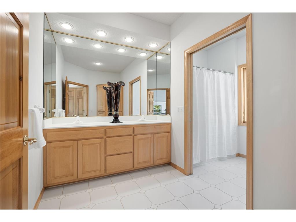 1650 N Farm Road Orono MN 55356 7074656 image38