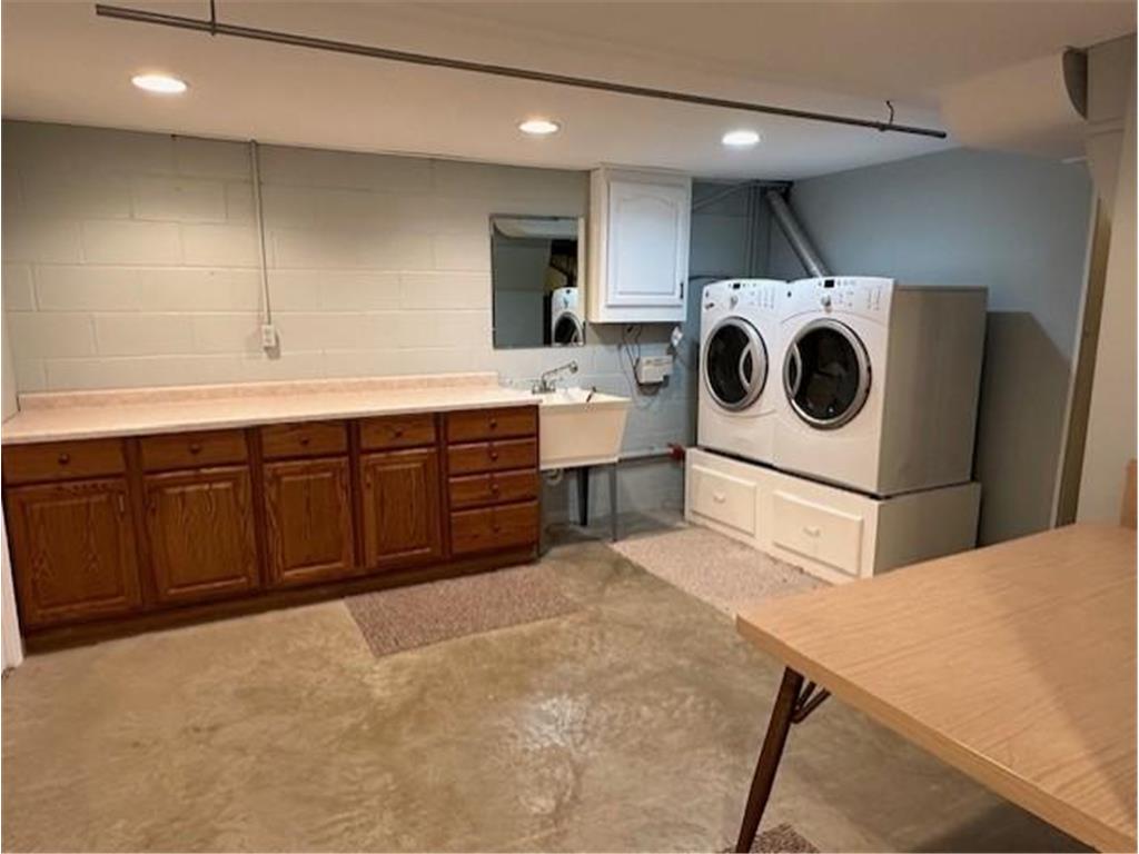 1650 River Road, Windom, MN, 56101 MLS 6494558 Edina Realty