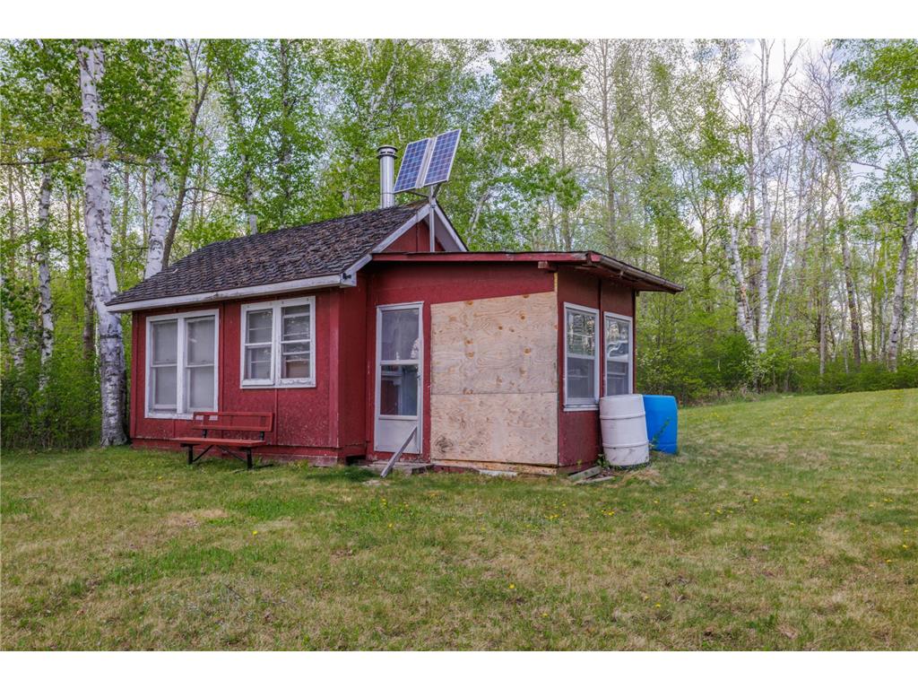 16504 280th Street Park Rapids MN 56470 - SKUNK 7065091 image3