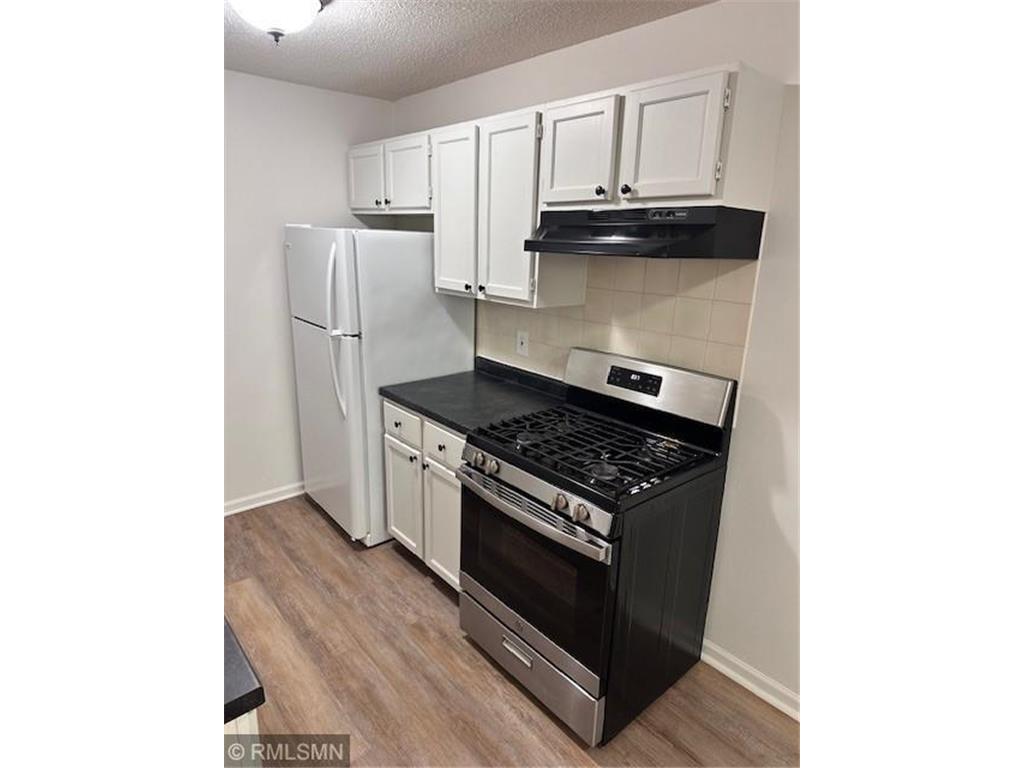 1651 City View Drive #7 Eagan MN 55121 7060296 image17